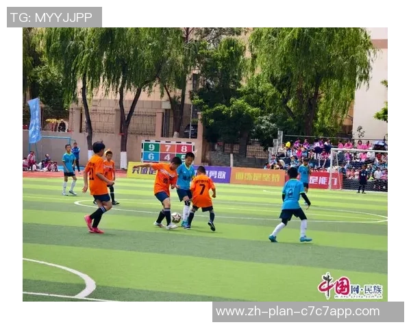 足球翻新助力青少年成长打造全新运动文化与社区活力